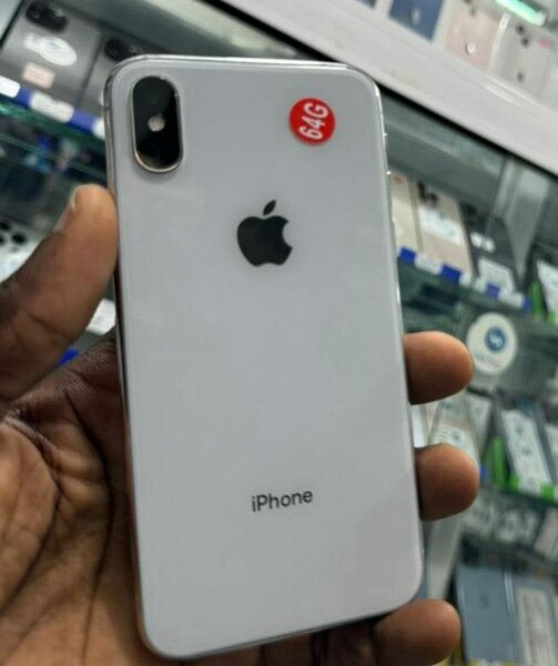 iPhone Blanc 64Go Impeccable