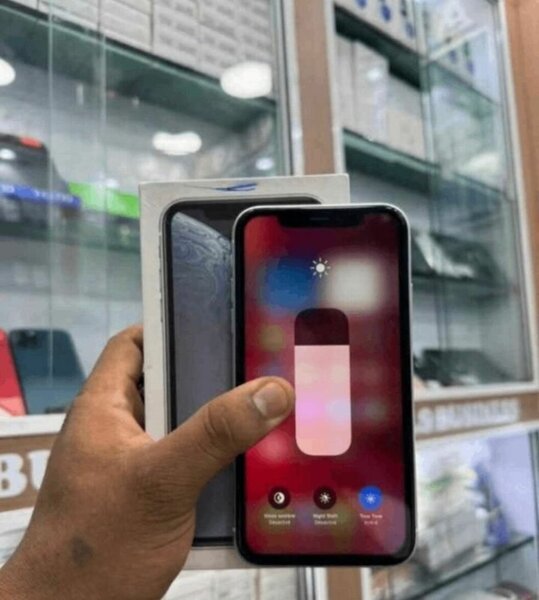 iPhone XR Blanc - 64GB