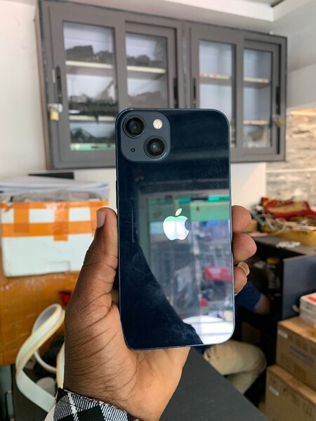 iPhone 13