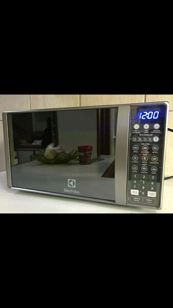 Micro-ondes Electrolux 20L