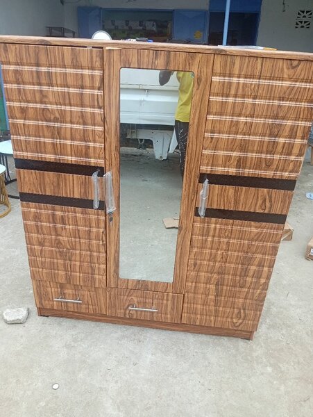Armoire