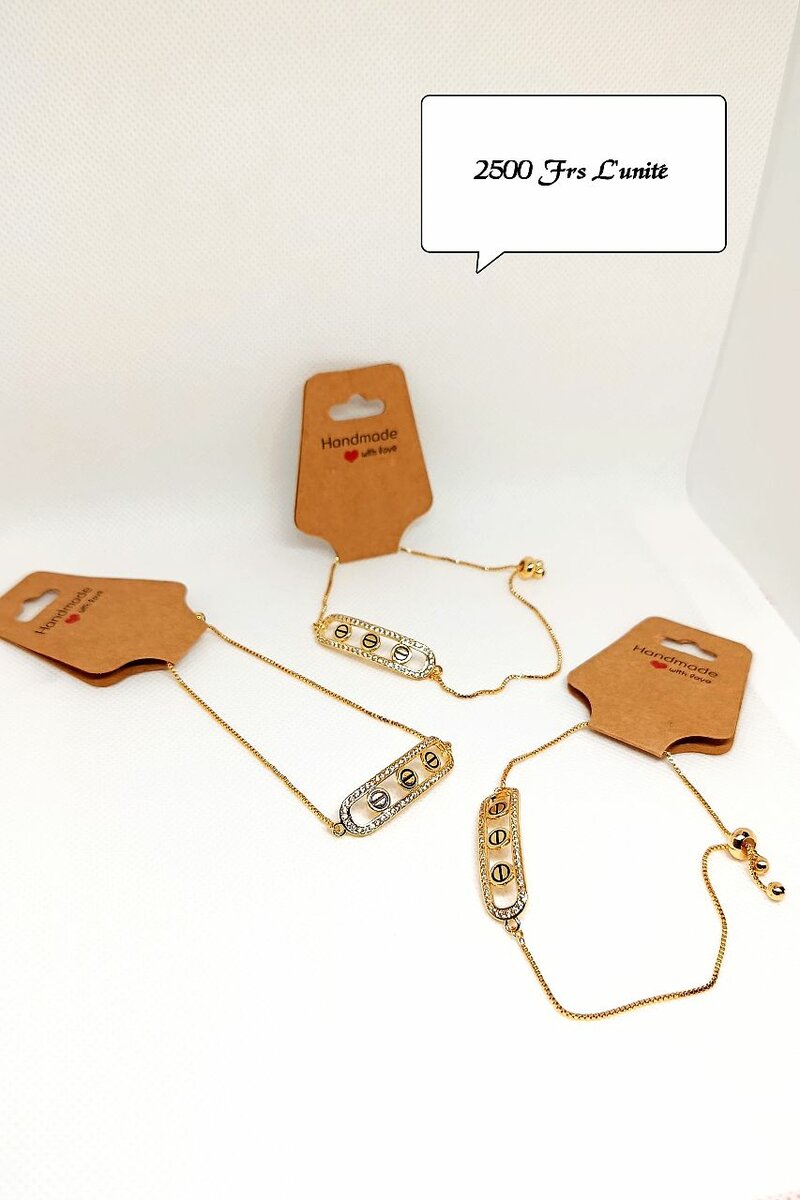 Bracelet élégant dorée