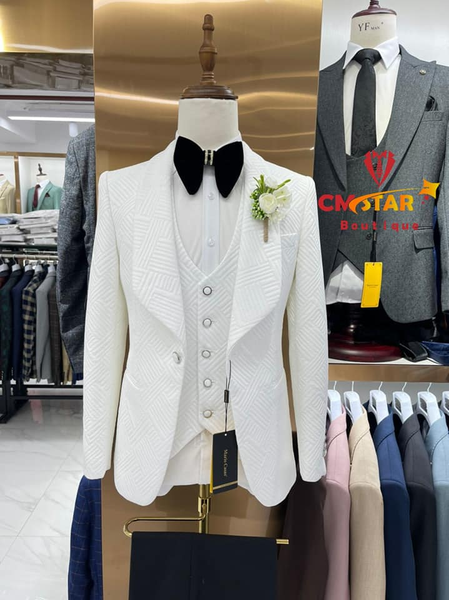 Suit 
