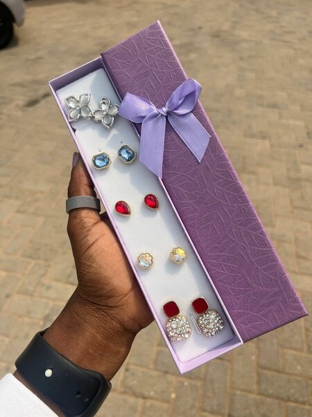 EARRING SET