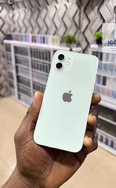 iPhone 12