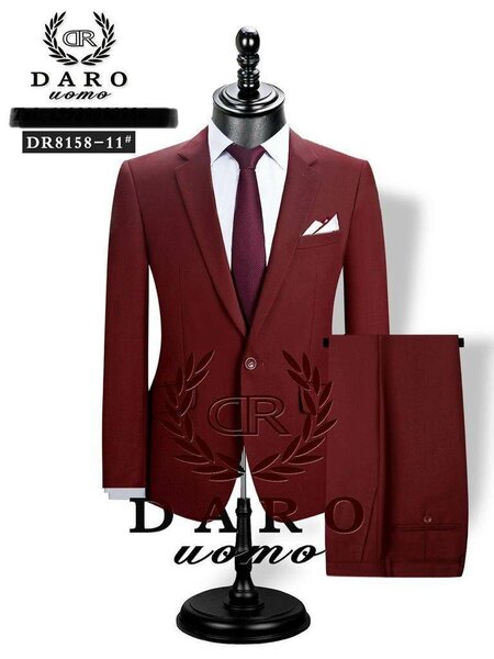 Two piece Daro office Suit