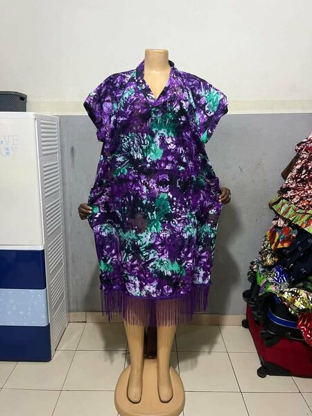 Robe disponible a 7000fr