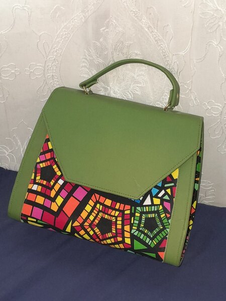 Ama bag