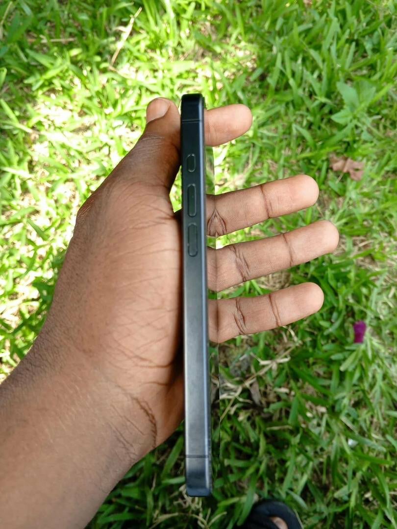 iPhone 15 pro 256g