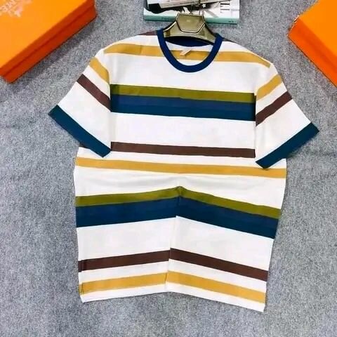 Roundneck tops