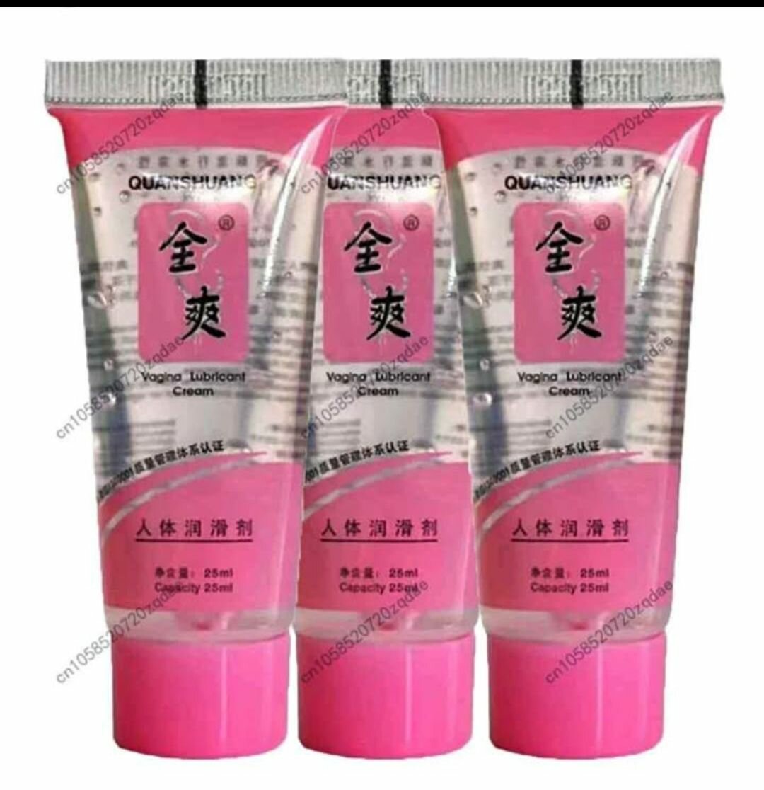 Lot 2 gel lubrifiants plus 2 préservatif