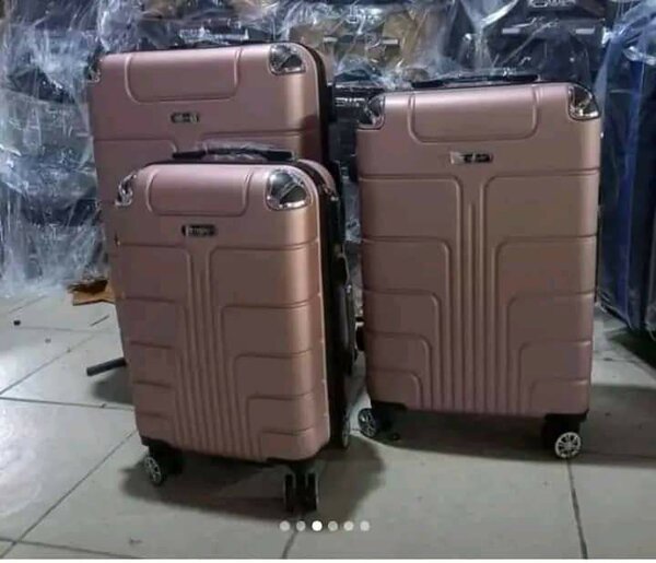Valises neuves