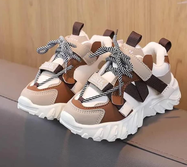 Kids shoes