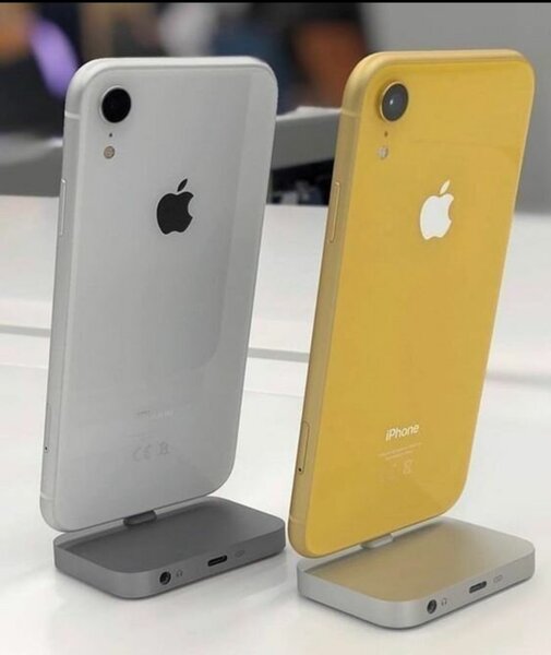 iPhone XR