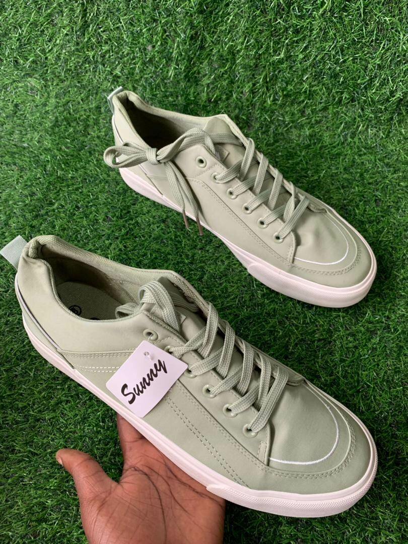 Sunny shoes