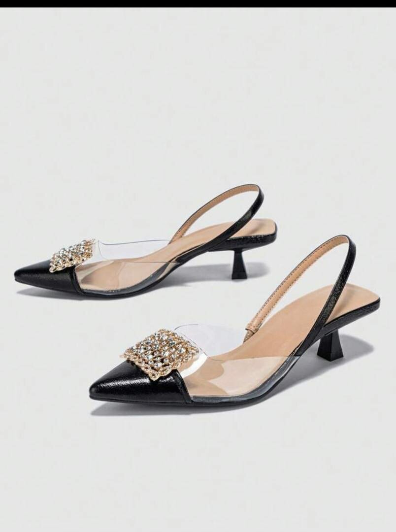 Ladies kitten heels