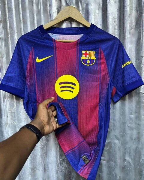 Maillot de foot haute qualité