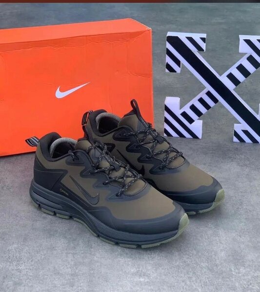 Nike runners