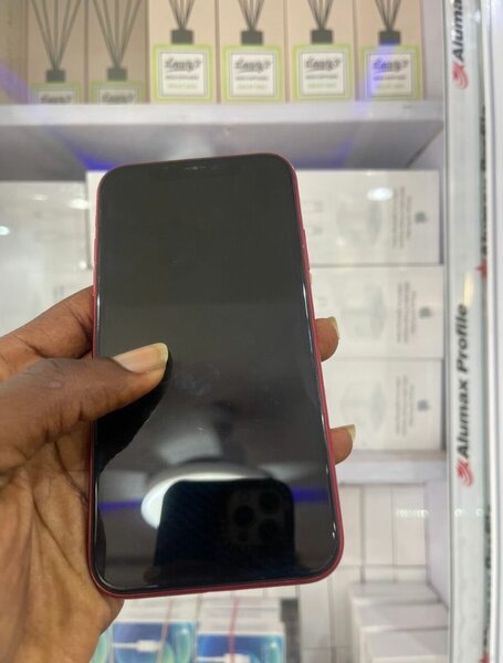 iPhone 11