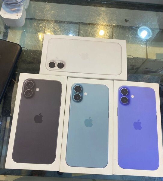 iPhone 16