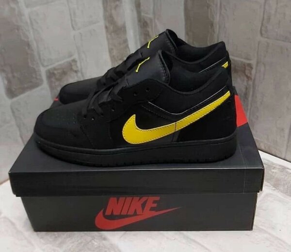 AIR JORDAN 1 LOW