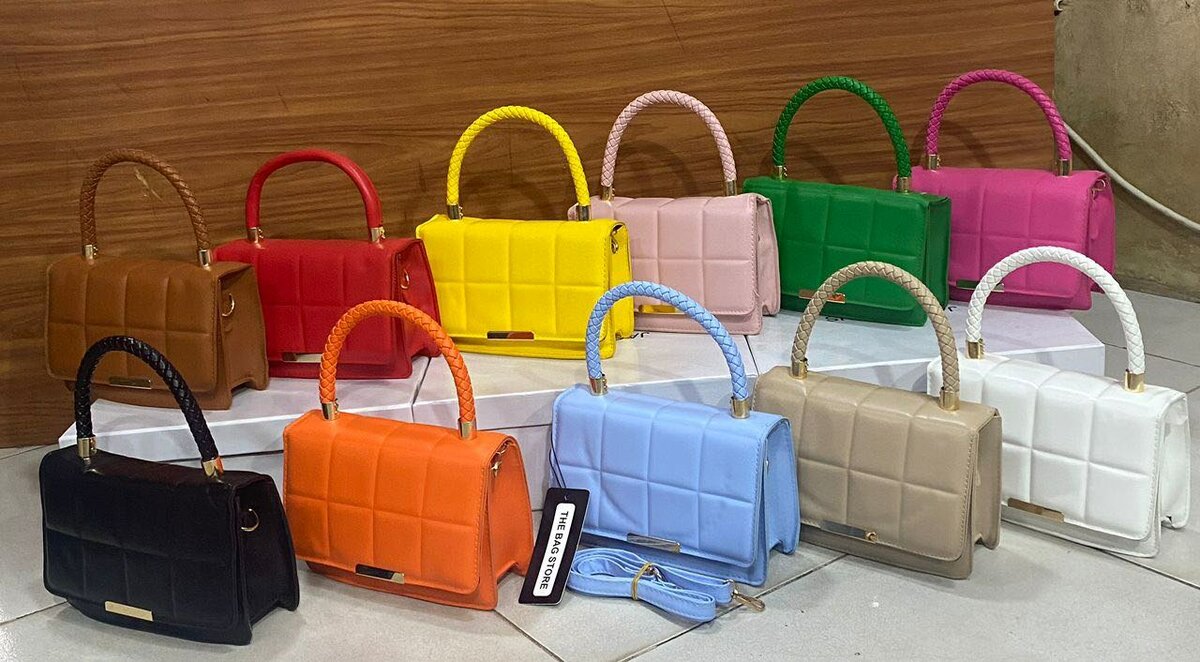 Ladies hand bag