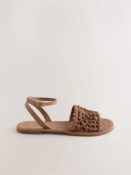 flats sandals