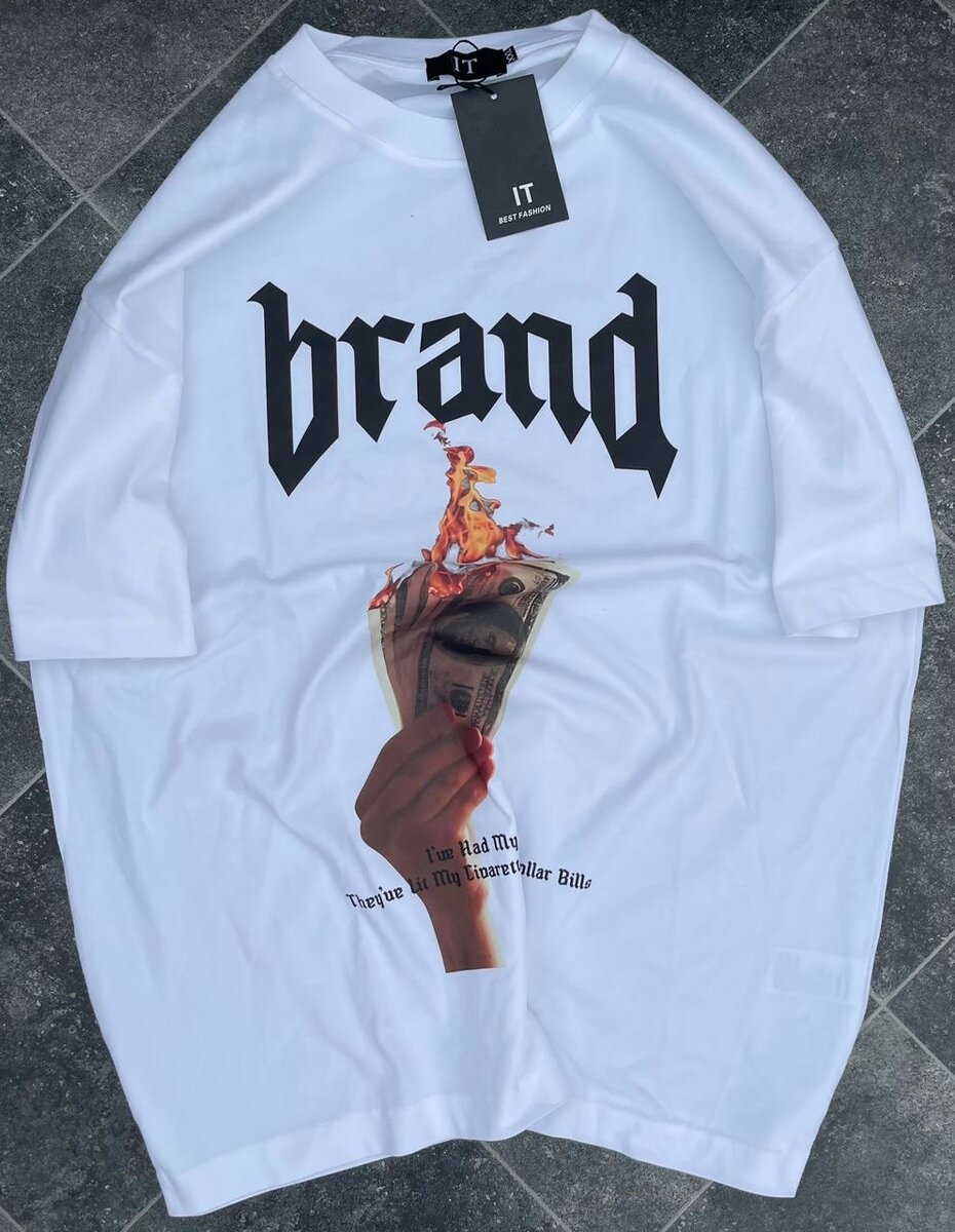 T-shirt graphique "brand"