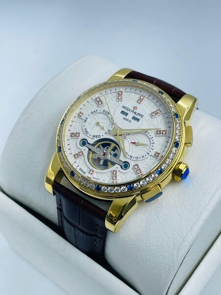 Montre Patek  philippe originale pour homme