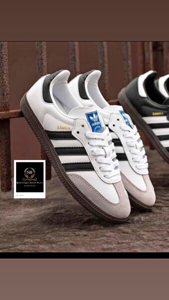 Basket adidas samba authentique dans carton