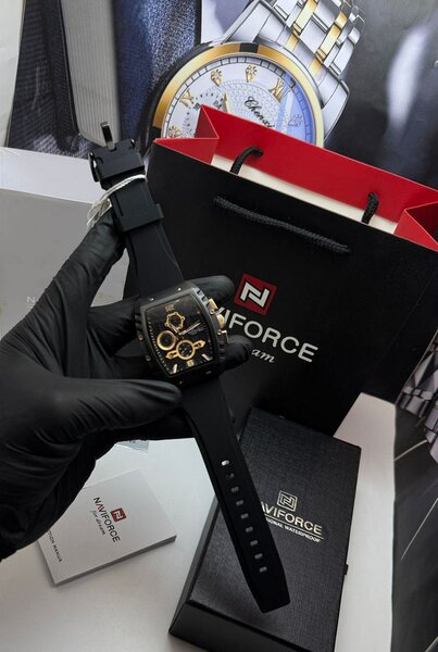 Montre luxe HOMME