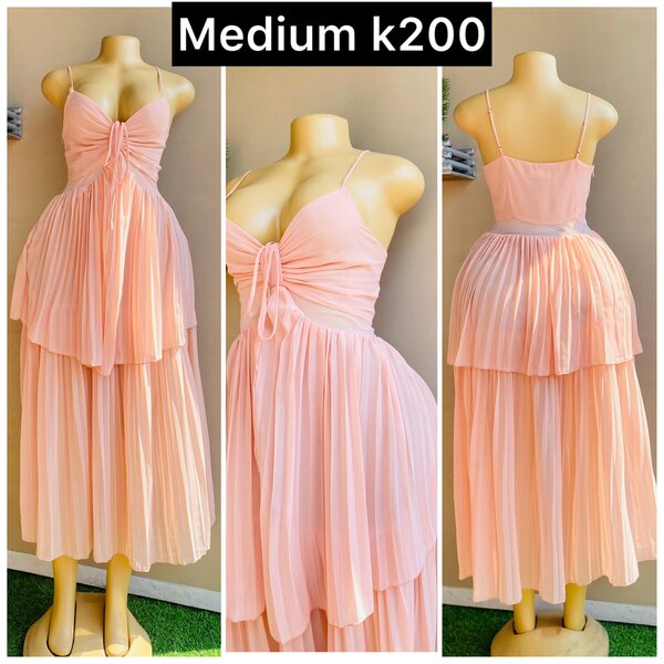 pink dress