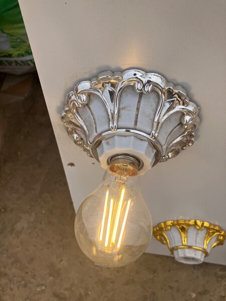 Bulb (budget bulb warm color)