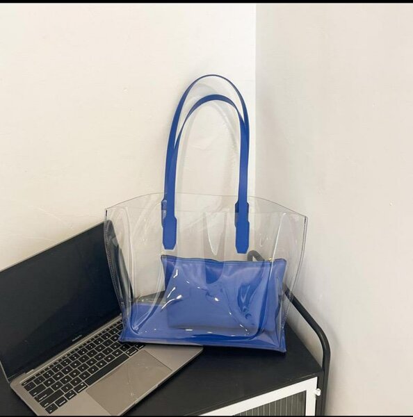 Ladies handheld bag