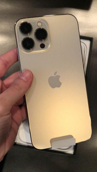 iPhone 14 pro max UK use