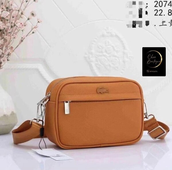 Sacoche Lacoste