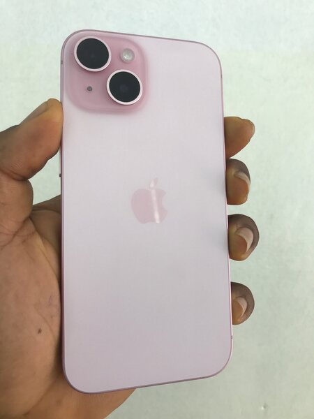 iPhone 15