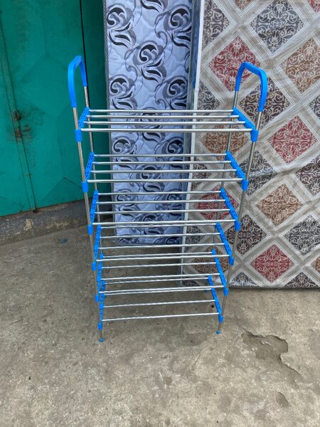 Étagère à chaussures