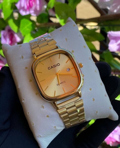 CASIO QUARTZ