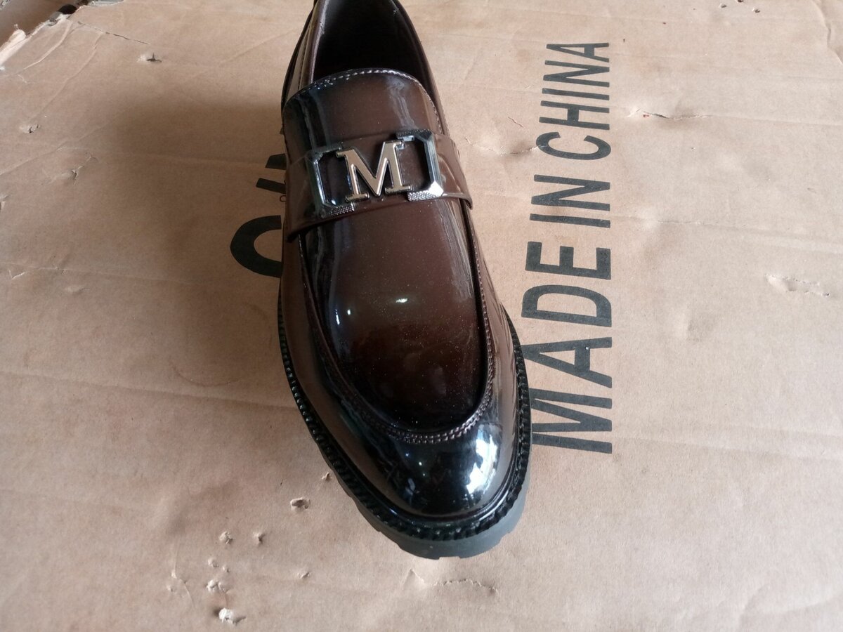 Mens shoes