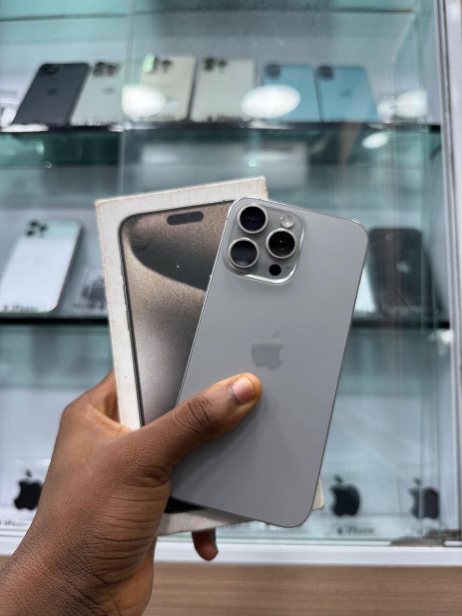 iPhone 15 Pro Max