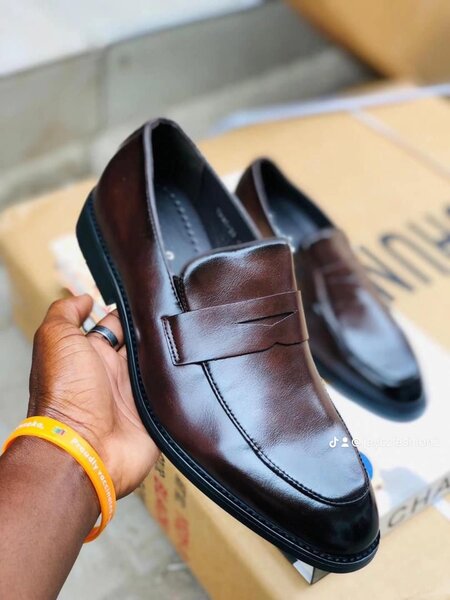 MEN’S SMART SHOES