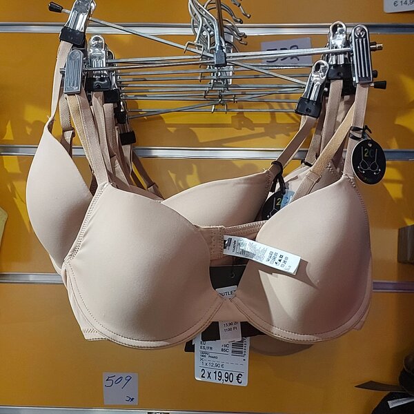 Brassier