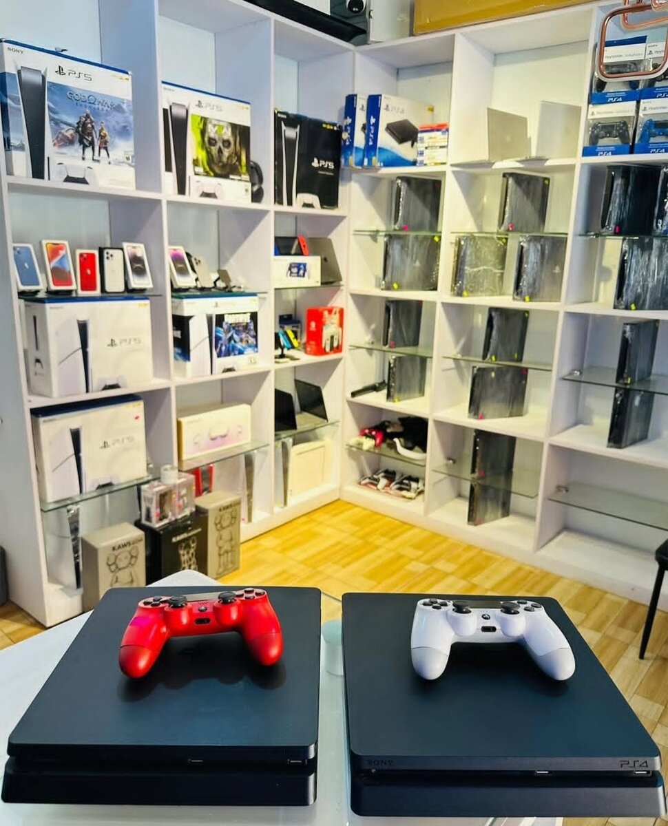 PS4 SLIM