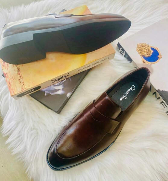 MEN’S SMART SHOES