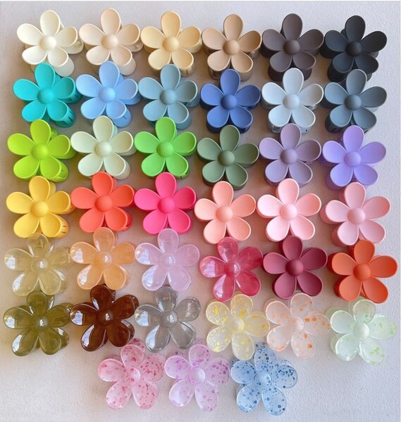 Flower hair clip