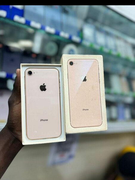 iPhone 8 Or Rose Débloqué