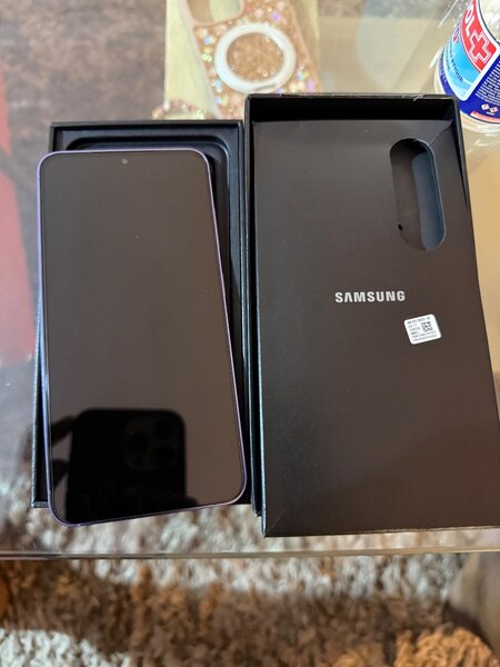 Samsung S24