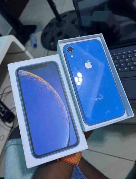 iPhone XR Bleu Neuf Débloqué