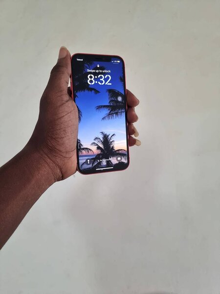 iPhone 12 64gig